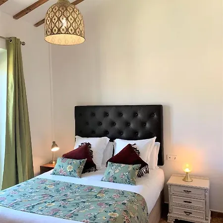 Casa Bougainvillea Hotel 3*