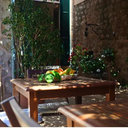 Casa Bougainvillea